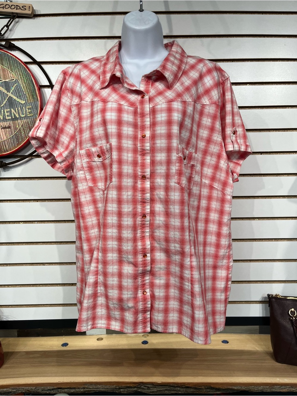 Shyanne plaid top - runs small! - Picture 2 of 8